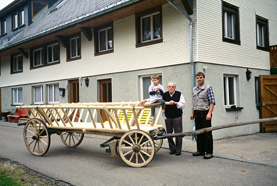 Restaurierter Leiterwagen